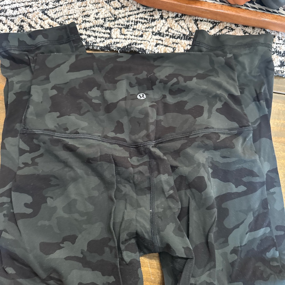lululemon athletica Camouflage Leggings - Black and Green